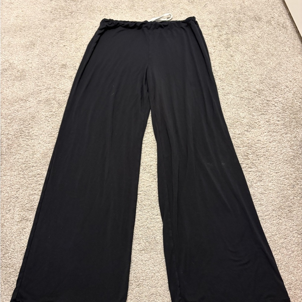 SKIMS Black Wide-Leg Pants